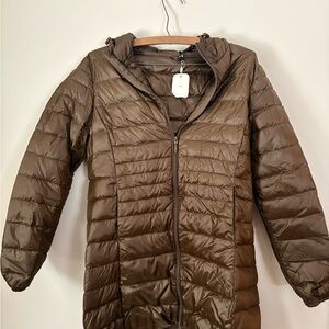 Uniqlo Women's Brown Puffer Jacket